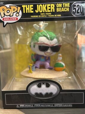 Funko Pop Deluxe The Joker On The Beach - Green, Purple, White